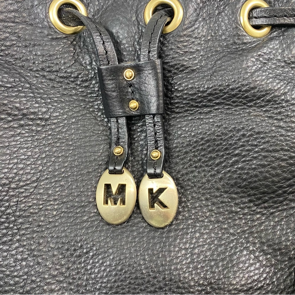 Michael Kors Black Leather Shoulder Bag with Gold Accents Gold MK Charm Studs - Picture 2 of 16